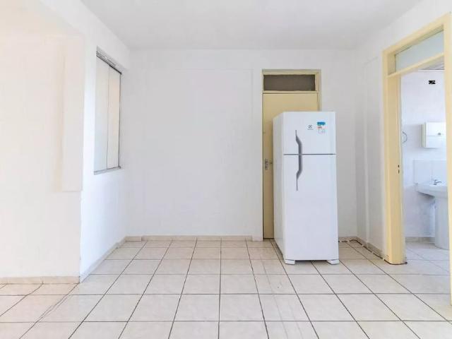 Apartamento para Aluguel com 1 quartos, 70 m² por R$ 1.700