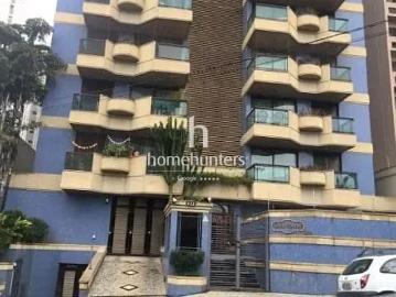 Apartamento para Aluguel com 1 quartos, 70 m² por R$ 3.300
