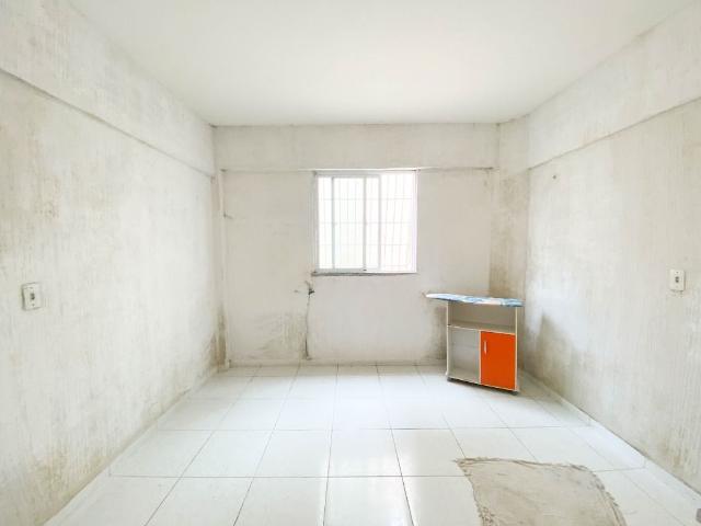 Apartamento para Aluguel com 1 quartos, 15 m² por R$ 450