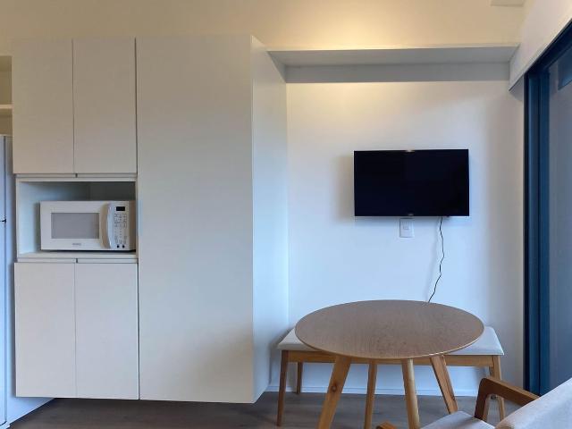 Apartamento para Aluguel com 1 quartos, 24 m² por R$ 2.333
