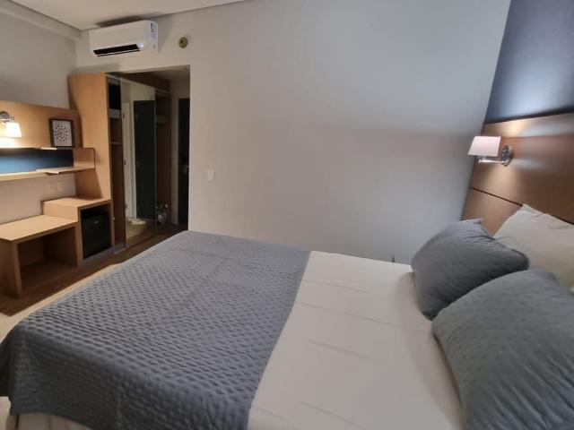 Apartamento para Aluguel com 1 quartos, 25 m² por R$ 3.999