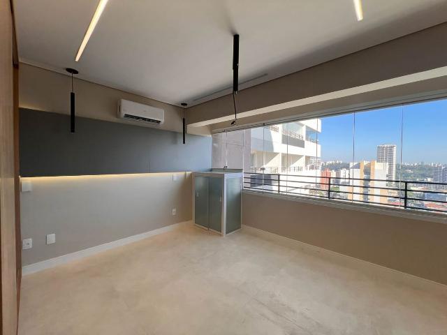 Apartamento para Aluguel com 1 quartos, 25 m² por R$ 4.250