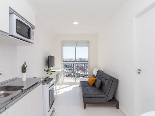 Apartamento para Aluguel com 1 quartos, 28 m² por R$ 1.600