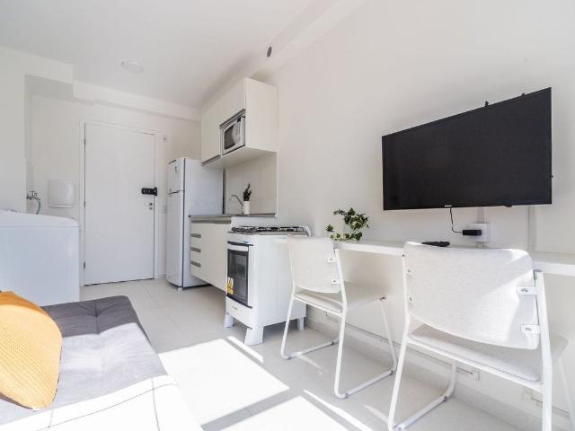 Apartamento para Aluguel com 1 quartos, 28 m² por R$ 1.637
