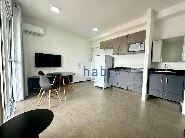 Apartamento para Aluguel com 1 quartos, 33 m² por R$ 2.100
