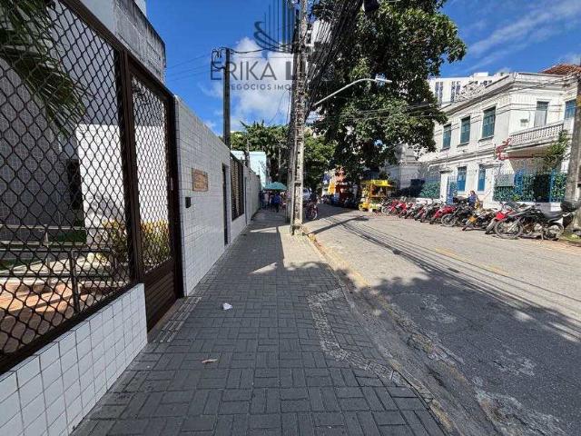 Apartamento para Aluguel com 1 quartos, 30 m² por R$ 2.300