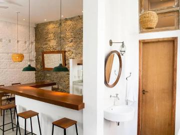 Praça Nossa Senhora da Glória - Despensa