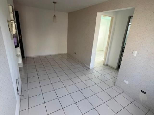 Apartamento para Aluguel com 2 quartos, 43 m² por R$ 1.550