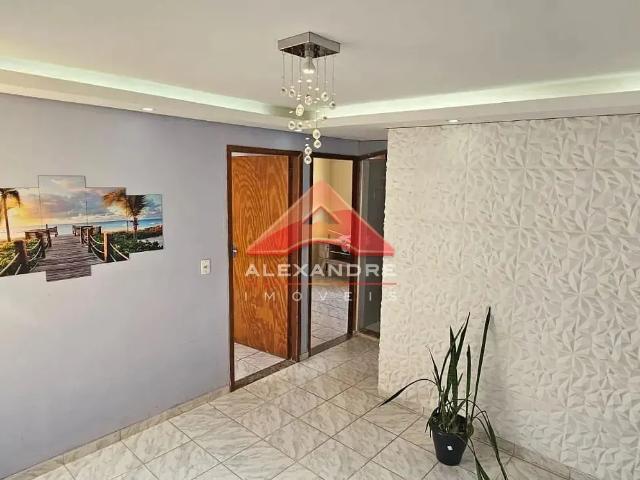 Apartamento para Aluguel com 2 quartos, 42 m² por R$ 1.400