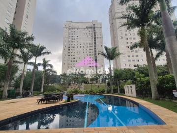 Apartamento para Aluguel com 2 quartos, 47 m² por R$ 2.000