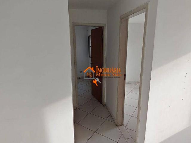 Apartamento para Aluguel com 2 quartos, 44 m² por R$ 1.050