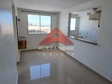 Apartamento para Aluguel com 2 quartos, 44 m² por R$ 1.450