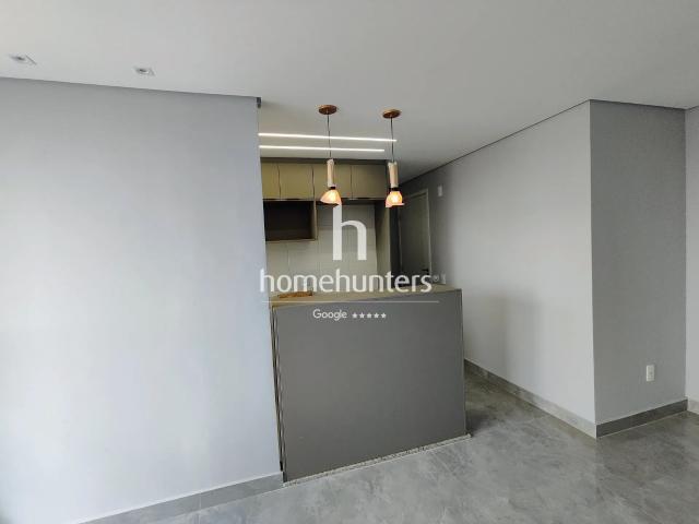 Apartamento para Aluguel com 2 quartos, 44 m² por R$ 2.000