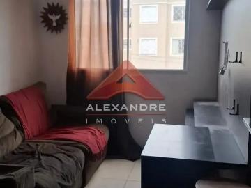 Apartamento para Aluguel com 2 quartos, 45 m² por R$ 1.400
