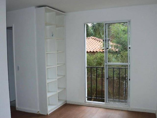 Apartamento para Aluguel com 2 quartos, 45 m² por R$ 1.500