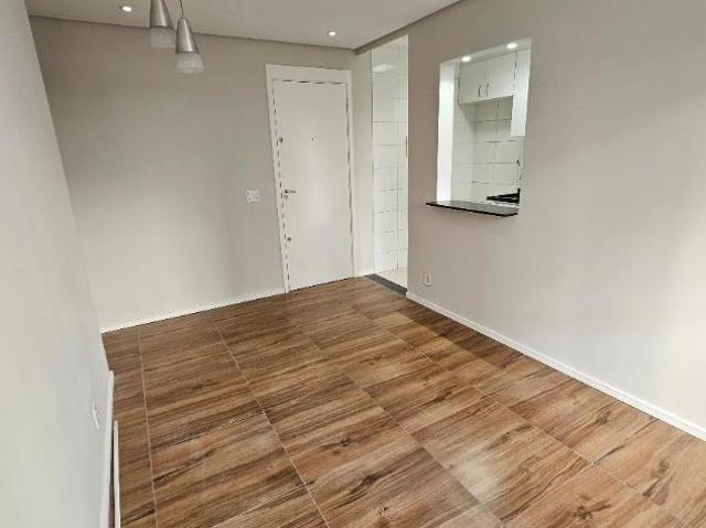Apartamento para Aluguel com 2 quartos, 45 m² por R$ 2.350