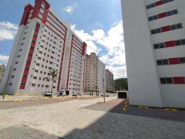 Apartamento para Aluguel com 2 quartos, 50 m² por R$ 2.000