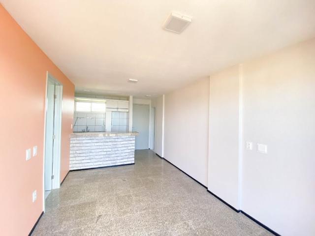 Apartamento para Aluguel com 2 quartos, 50 m² por R$ 2.500