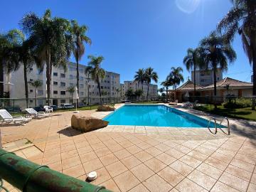 Apartamento para Aluguel com 2 quartos, 52 m² por R$ 1.300