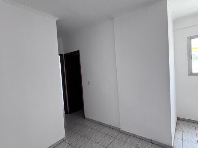 Apartamento para Aluguel com 2 quartos, 55 m² por R$ 1.900