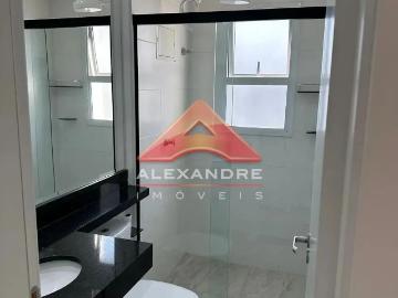 Apartamento para Aluguel com 2 quartos, 55 m² por R$ 3.400