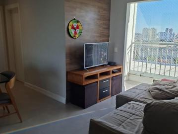 Apartamento para Aluguel com 2 quartos, 55 m² por R$ 4.000