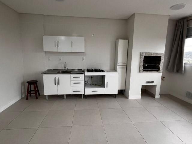 Apartamento para Aluguel com 2 quartos, 59 m² por R$ 2.900