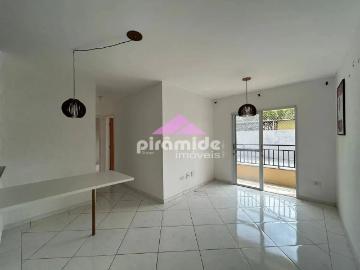 Apartamento para Aluguel com 2 quartos, 62 m² por R$ 2.000