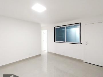 Apartamento para Aluguel com 2 quartos, 62 m² por R$ 7.000