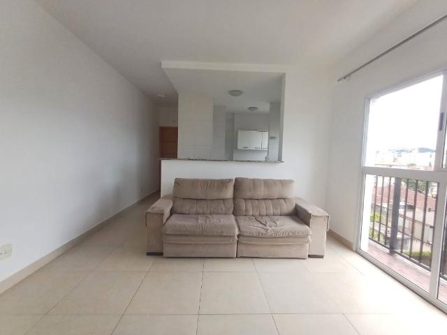 Apartamento para Aluguel com 2 quartos, 67 m² por R$ 4.200