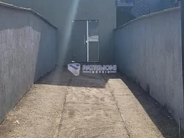 Apartamento para Aluguel com 2 quartos, 65 m² por R$ 1.200