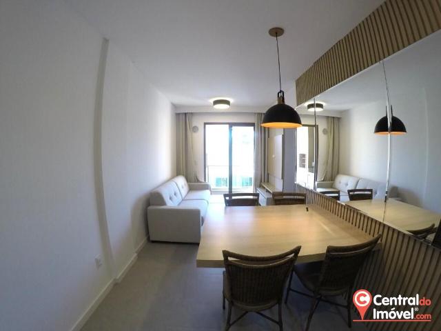 Apartamento para Aluguel com 2 quartos, 65 m² por R$ 4.500