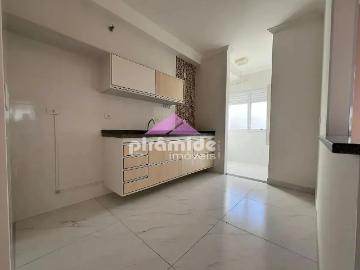Apartamento para Aluguel com 2 quartos, 66 m² por R$ 2.500