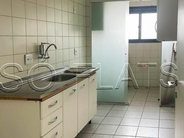 Apartamento para Aluguel com 2 quartos, 69 m² por R$ 3.006