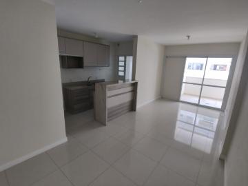 Apartamento para Aluguel com 2 quartos, 71 m² por R$ 4.600
