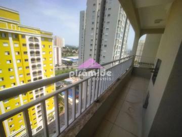 Apartamento para Aluguel com 2 quartos, 77 m² por R$ 2.700