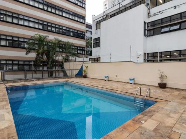 Apartamento para Aluguel com 2 quartos, 75 m² por R$ 4.700
