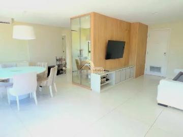 Apartamento para Aluguel com 2 quartos, 75 m² por R$ 5.500