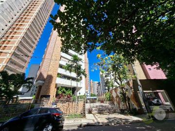 Apartamento para Aluguel com 2 quartos, 76 m² por R$ 4.000