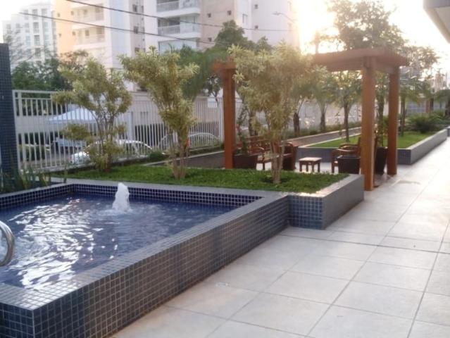 Apartamento para Aluguel com 2 quartos, 76 m² por R$ 4.000