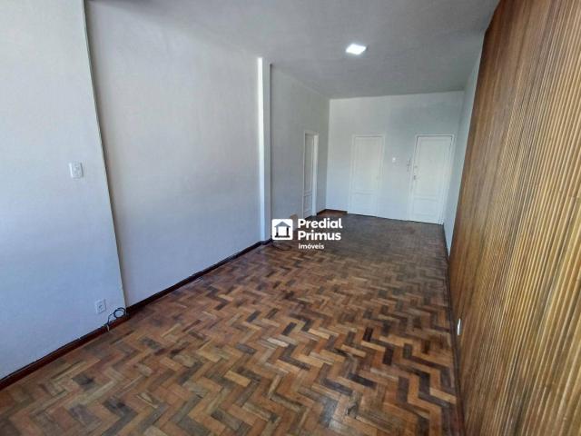 Apartamento para Aluguel com 2 quartos, 80 m² por R$ 1.600