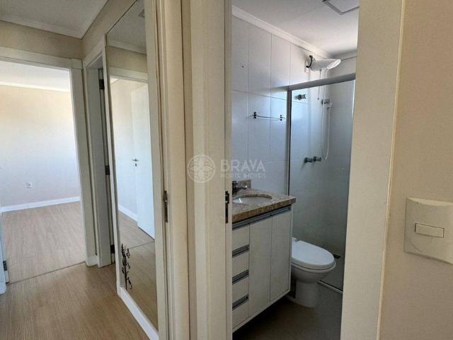 Apartamento para Aluguel com 2 quartos, 80 m² por R$ 4.200
