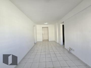 Apartamento para Aluguel com 2 quartos, 81 m² por R$ 7.000