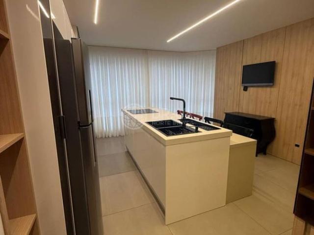 Apartamento para Aluguel com 2 quartos, 82 m² por R$ 6.100