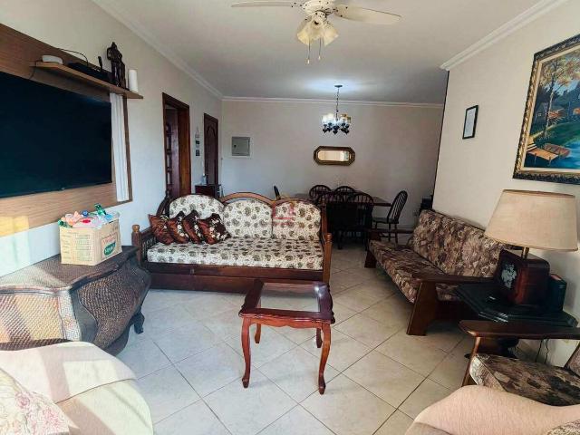 Apartamento para Aluguel com 2 quartos, 93 m² por R$ 3.500