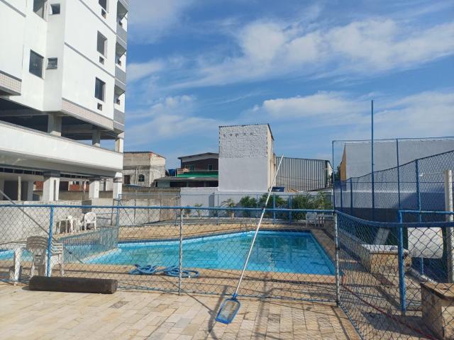 Apartamento para Aluguel com 2 quartos, 90 m² por R$ 2.100