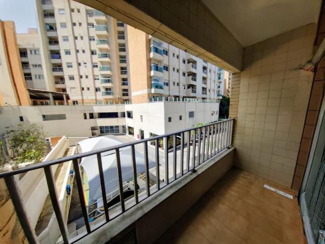 Apartamento para Aluguel com 2 quartos, 125 m² por R$ 3.300