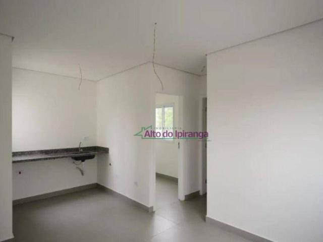 Apartamento para Aluguel com 2 quartos, 34 m² por R$ 2.300