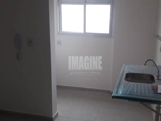 Apartamento para Aluguel com 2 quartos, 38 m² por R$ 1.750