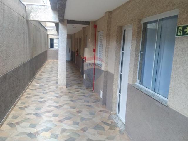 Apartamento para Aluguel com 2 quartos, 38 m² por R$ 1.800
